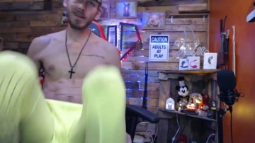 Allan_Arod  02-11-2021 video boots